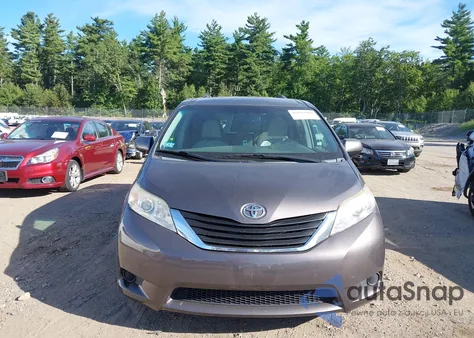 2012 Toyota Sienna Le V6 8 Passenger из США, поврежденный, VIN 5TDKK3DC4CS228805